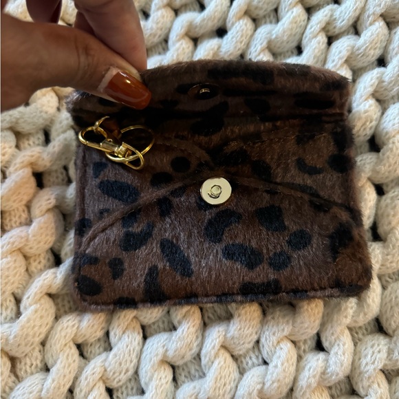 Notiq Lightly Used| Tablet Case | Trio Clutch Set | - Picture 8 of 12